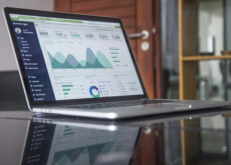 Qué debe tener un software contable para empresas chilenas (y qué es puro humo)
